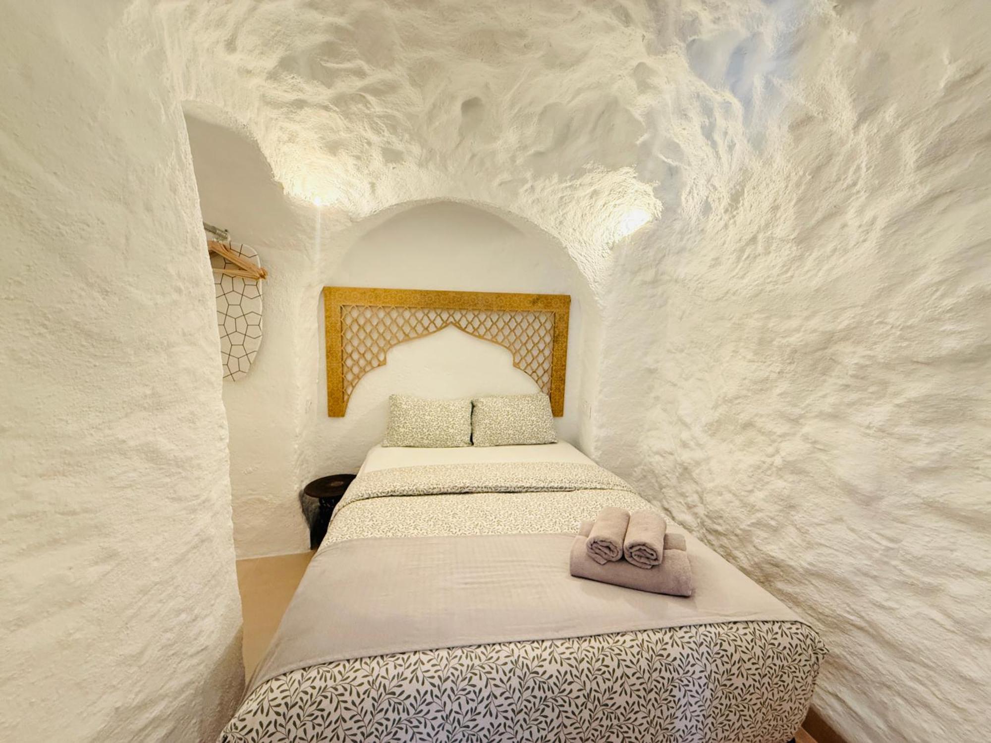 Cueva La Bonica - Hostatel Apartment Granada Ngoại thất bức ảnh