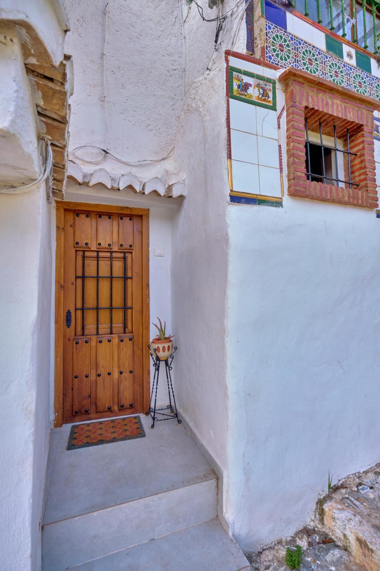 Cueva La Bonica - Hostatel Apartment Granada Ngoại thất bức ảnh